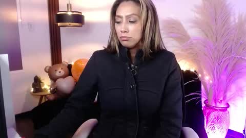 salome_drasin online show from October 2025 03:39:02 AM