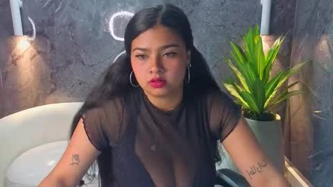 Salome  online show from September 2025 01:13:01 PM