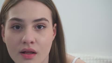 samanthajnss online show from February 2025 06:11:01 PM