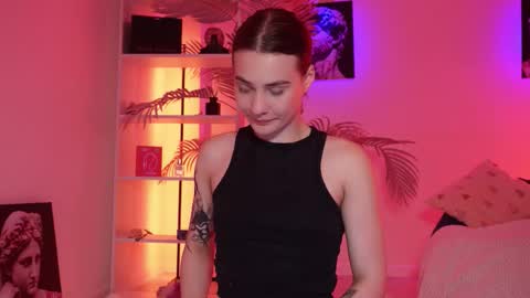 samanthajnss online show from September 2025 06:20:01 PM