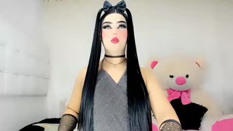 Snapshot of samanthax_xissadora1 chatting on February 2025 08:03:02 PM samanthax_xissadora1 online show from February 2025 08:03:02 PM