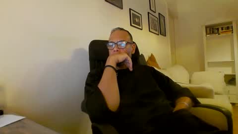 Sam online show from January 2025 06:16:01 PM