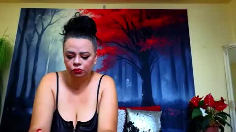     online show from September 2025 07:58:02 PM