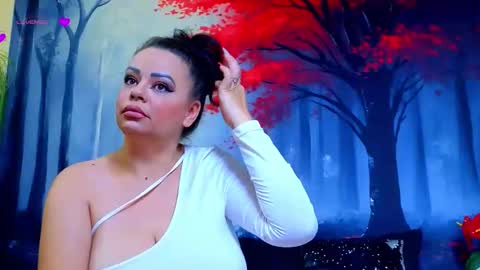     online show from November 2025 10:45:02 PM