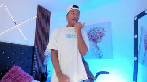sammyyadams_ online show from September 2025 08:54:01 PM