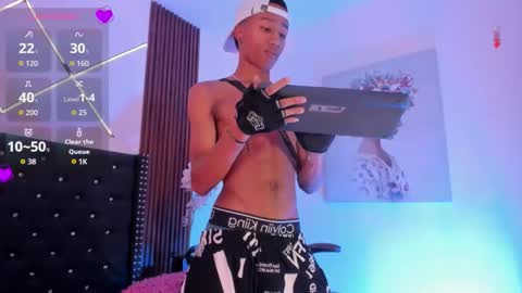 sammyyadams_ online show from September 2025 08:12:02 PM