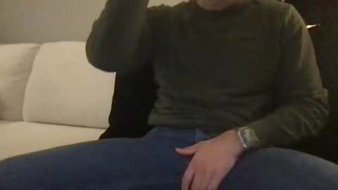 Sam W dick strip tease online show from December 2025 06:20:01 AM