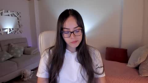 Samy online show from November 2025 10:19:01 PM