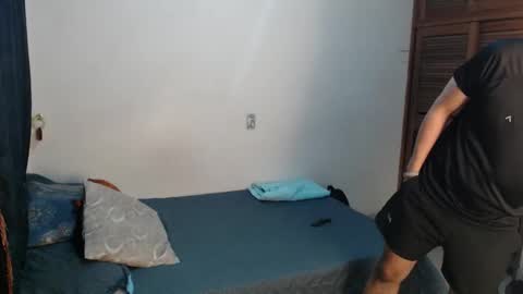 Snapshot of santiexxx chatting on November 2025 02:11:02 AM santiexxx online show from November 2025 02:11:02 AM