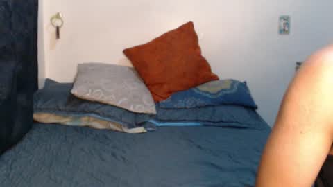 Snapshot of santiexxx chatting on November 2025 02:33:02 AM santiexxx online show from November 2025 02:33:02 AM