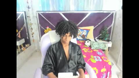 santy online show from November 2025 11:42:02 AM