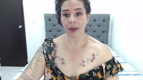 Snapshot of sara_hot46 chatting on January 2025 10:26:02 AM Sara hot46 online show from January 2025 10:26:02 AM