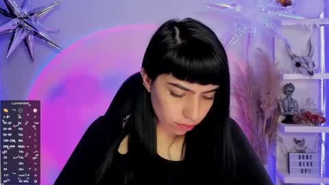Sara online show from March 2025 10:04:02 PM