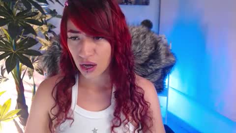 Snapshot of saraandsofi02 chatting on November 2025 03:27:01 AM sofia gomez420 online show from November 2025 03:27:01 AM