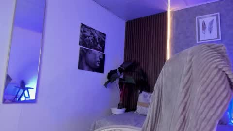 Snapshot of saraandsofi02 chatting on December 2025 01:14:02 AM sofia gomez420 online show from December 2025 01:14:02 AM