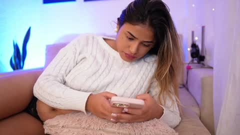 Sara online show from December 2024 12:37:01 AM
