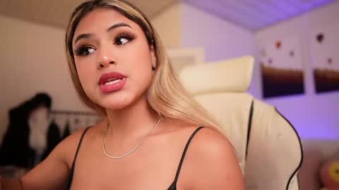 Sara online show from January 2025 10:30:02 PM
