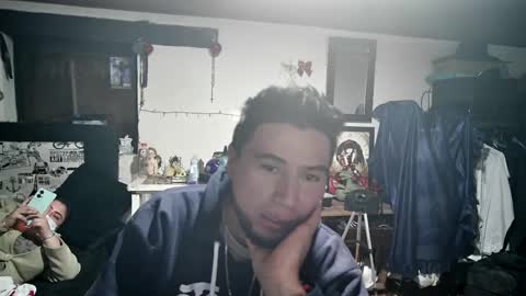 sarayandre online show from September 2025 09:38:01 PM