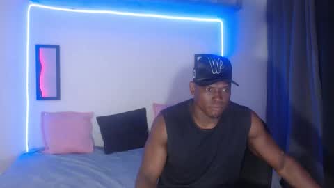Belle  Arex online show from October 2025 01:23:01 AM