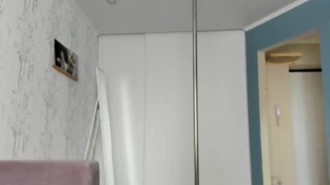 Snapshot of sasha_bell_ chatting on December 2024 07:10:01 AM Sasha online show from December 2024 07:10:01 AM