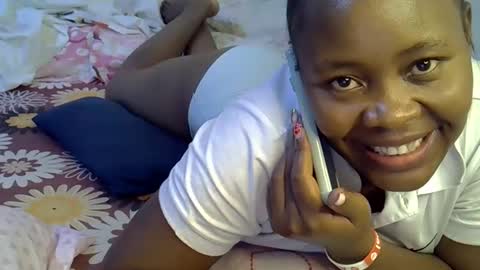 Snapshot of sassy_bella chatting on September 2025 06:26:02 AM sassy_bella online show from September 2025 06:26:02 AM