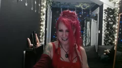 SaucySky online show from February 2025 09:25:02 PM