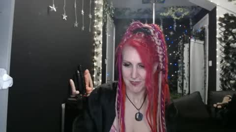 SaucySky online show from March 2025 11:18:02 PM