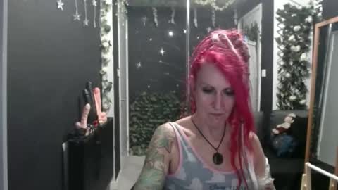 SaucySky online show from September 2025 09:26:01 PM