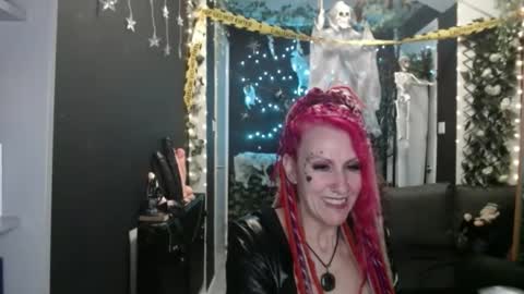 SaucySky online show from October 2025 12:57:01 AM