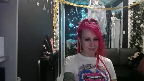 SaucySky online show from October 2025 09:26:02 PM