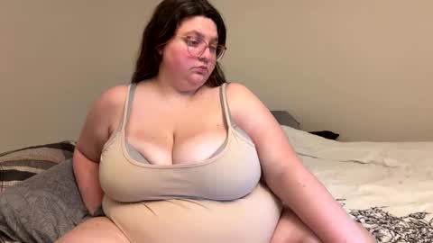 Lexi online show from October 2025 04:45:01 AM