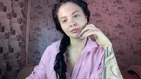 scarletpetal online show from September 2025 11:04:02 AM