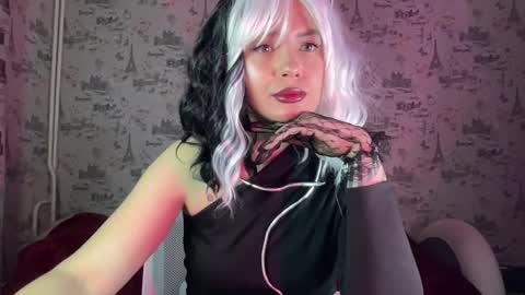 scarletpetal online show from October 2025 09:33:01 AM