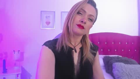 scarlett_blake11 online show from September 2025 04:56:02 AM