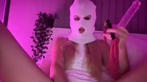 Snapshot of scarlettstells chatting on December 2025 11:30:02 AM Scarlett stells online show from December 2025 11:30:02 AM