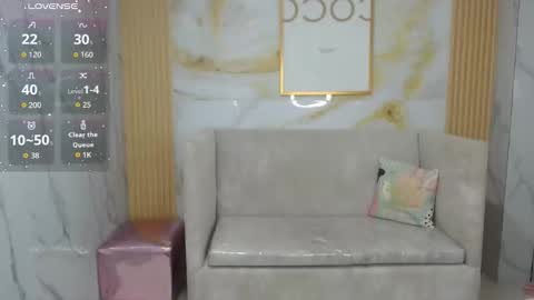 Snapshot of scarlettt_s chatting on December 2025 08:14:02 PM Scarlett online show from December 2025 08:14:02 PM