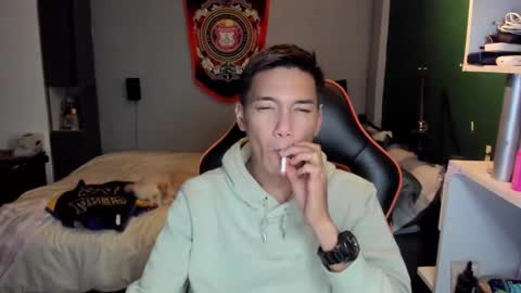 Snapshot of scorphoenix chatting on October 2025 09:17:02 PM Not Angelo online show from October 2025 09:17:02 PM