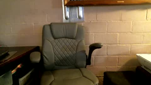 Snapshot of sdh69 chatting on October 2025 06:39:01 PM eating pussy sucking dick online show from October 2025 06:39:01 PM