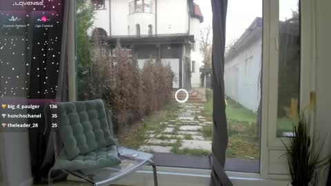 Selena online show from December 2024 10:18:01 AM