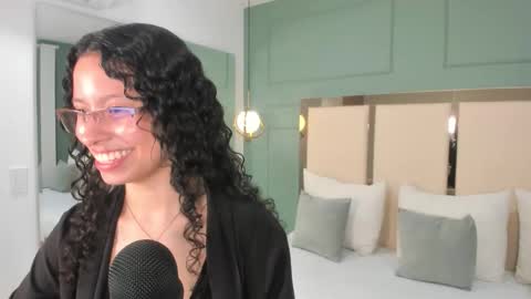 Selene Rousse  online show from September 2025 03:07:02 AM
