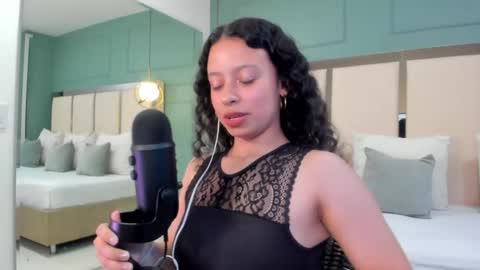 Selene Rousse  online show from September 2025 03:08:02 AM