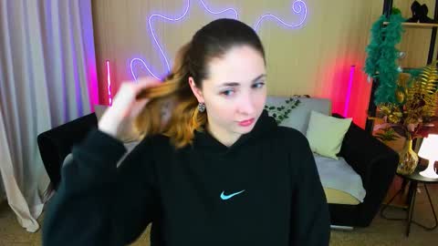 sensitiveheartt online show from November 2025 12:16:01 PM