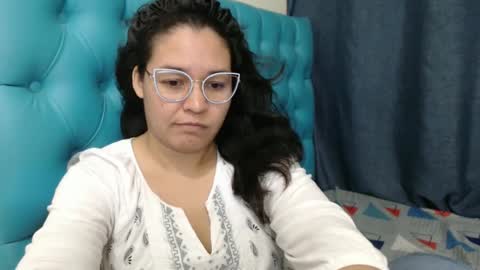 Vanessa online show from January 2025 12:46:01 AM