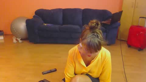 sensualmyra online show from September 2025 01:04:01 PM