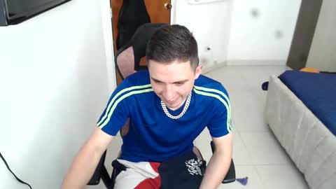 sextinger online show from December 2024 05:53:02 PM