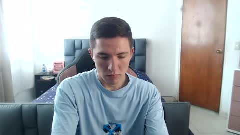 sextinger online show from March 2025 05:17:02 PM