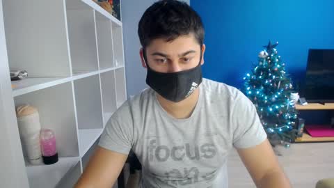 Tommy online show from December 2024 07:27:02 PM