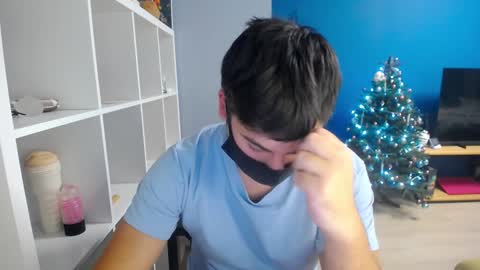 Tommy online show from December 2024 08:25:02 PM