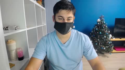 Tommy online show from December 2024 06:16:02 PM