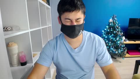Tommy online show from December 2024 07:21:02 PM
